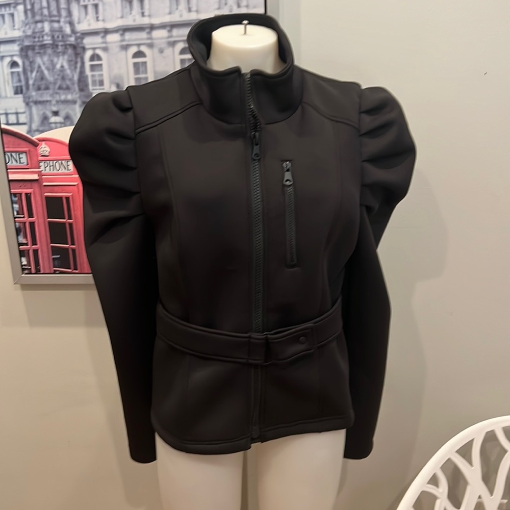 Zara Puff Sleeved Jacket